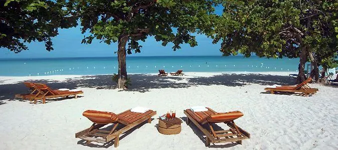 Grand Pineapple Beach Negril Resort