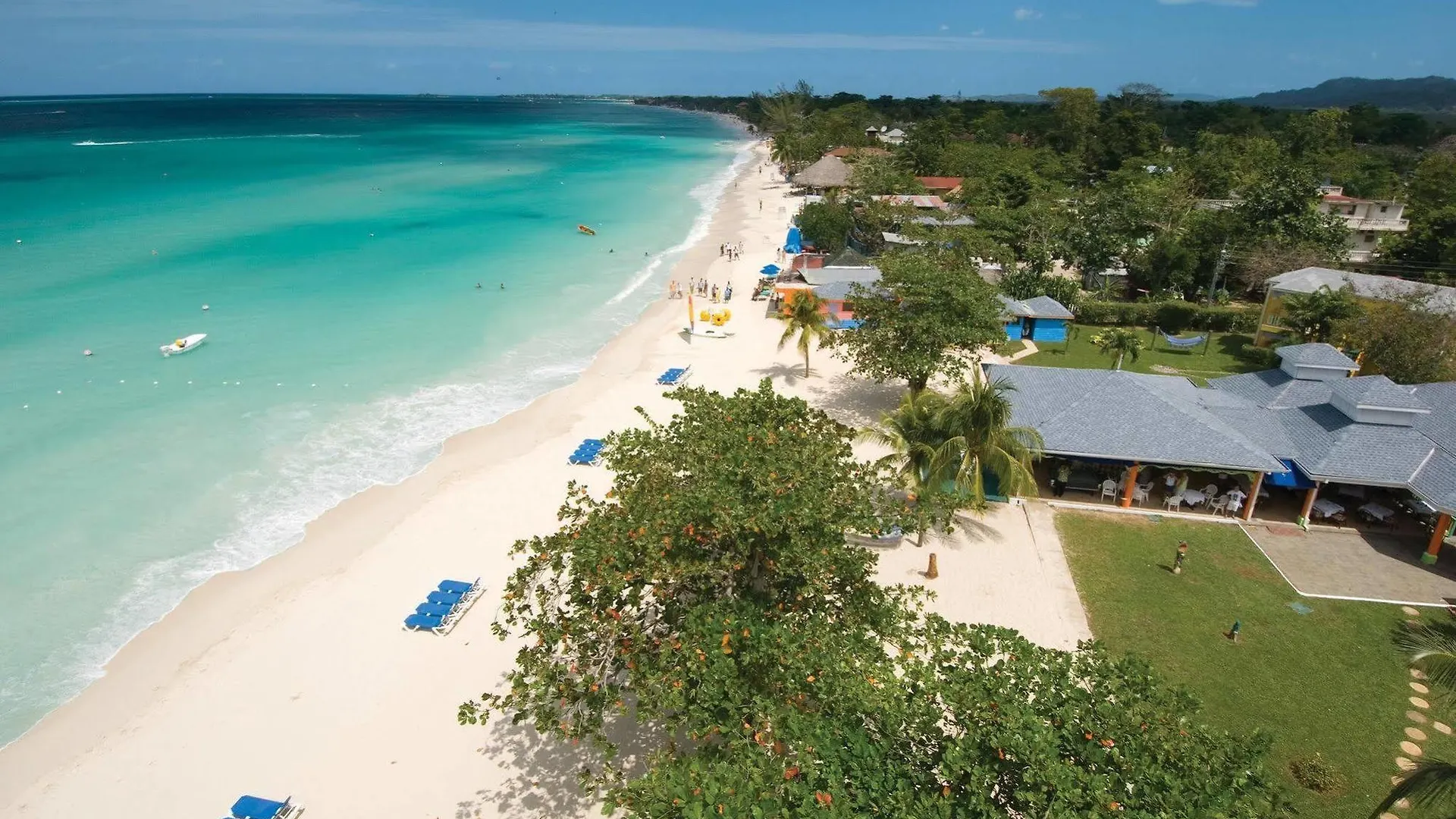 Grand Pineapple Beach Negril Resort