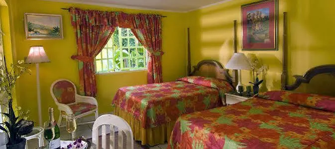 Grand Pineapple Beach Negril Resort