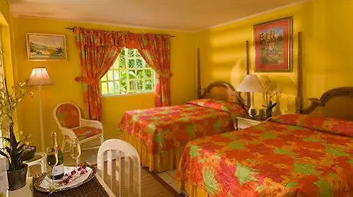 Grand Pineapple Beach Negril 3*,  Jamaica