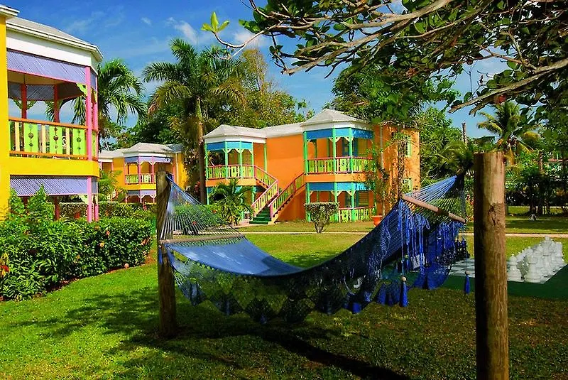 Grand Pineapple Beach Negril Resort